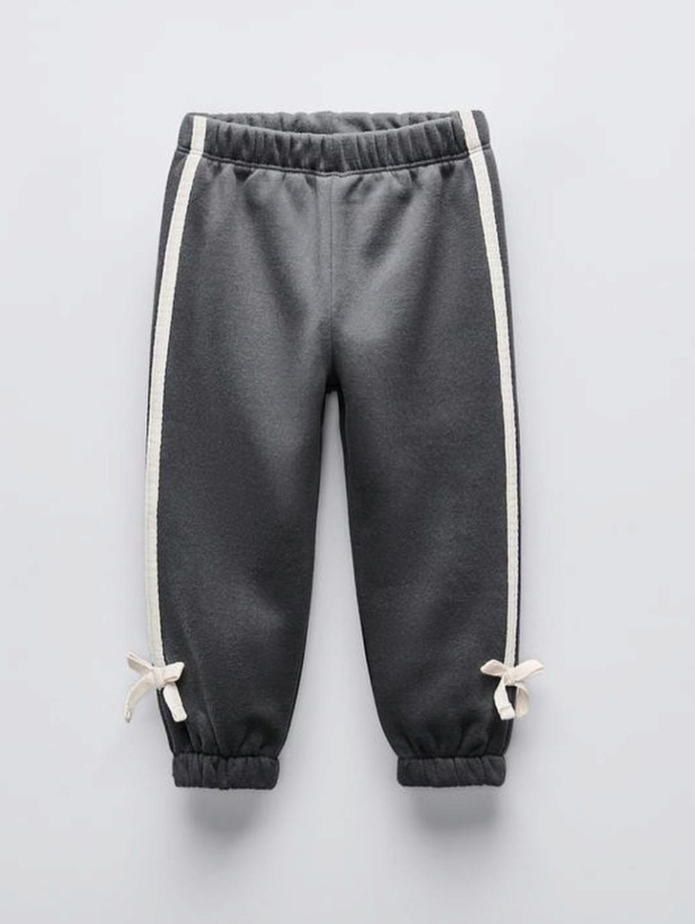 ZARA KIDS JOGGERS WITH SIDE STRIPE AND TIE SIZE 1 1/2
